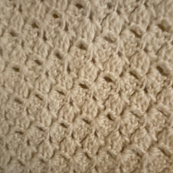 *VINTAGE* beautiful handmade wrap - Picture 8 of 10